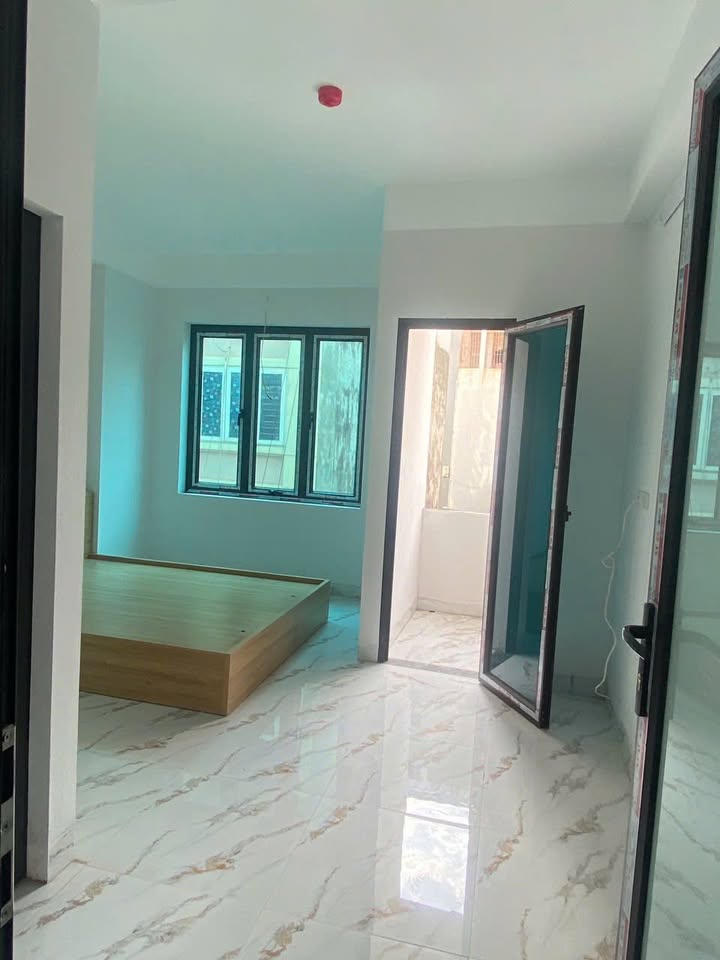 Nhà cho thuê tại ngõ 250/60/41 Phan Trọng Tuệ 25m² giá 3.4 triệu - Không gian sống thoáng mát!