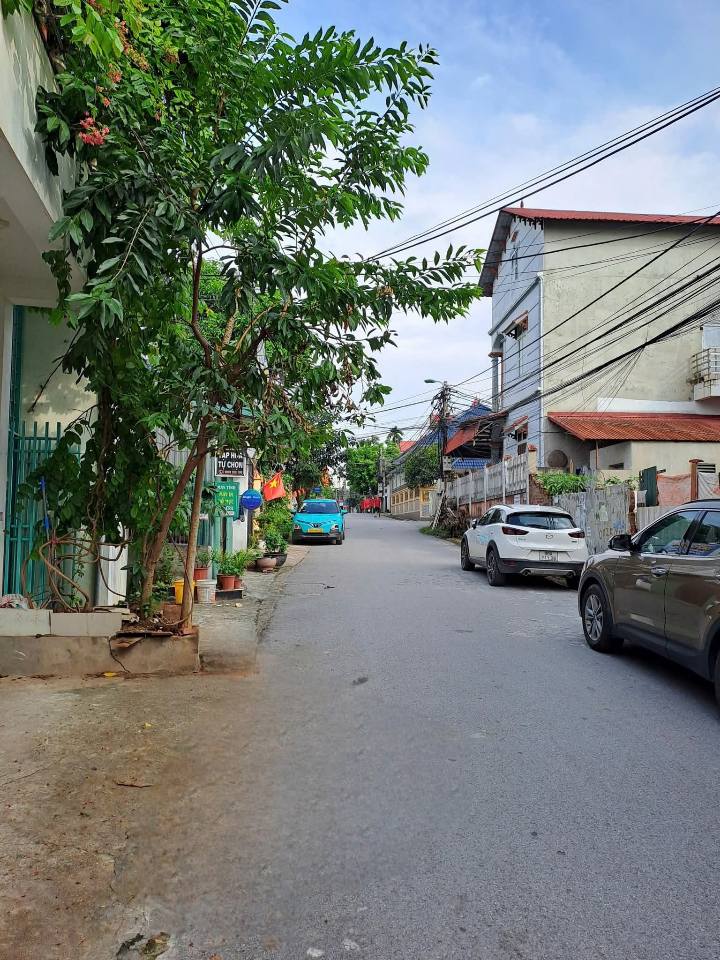 Nhà 3 tầng Khai Quang Vĩnh Yên 241m² giá 1.93 tỷ - Đầu tư sinh lời ngay!