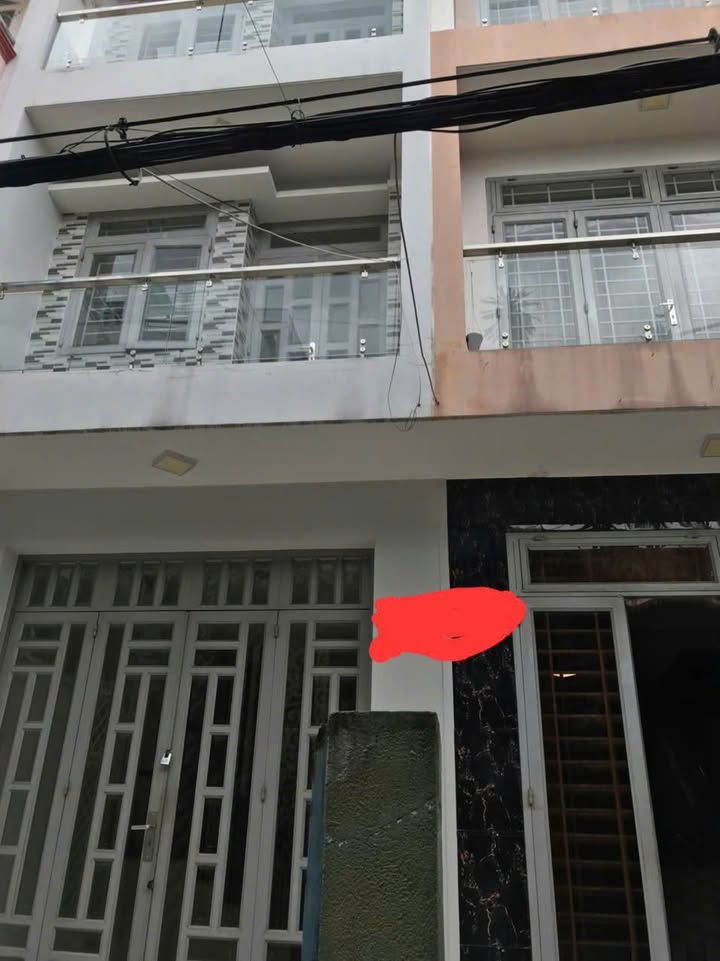 Nhà nguyên căn cho thuê đường Lạc Long Quân, quận 11 - Diện tích 45m² chỉ 13 triệu/tháng!