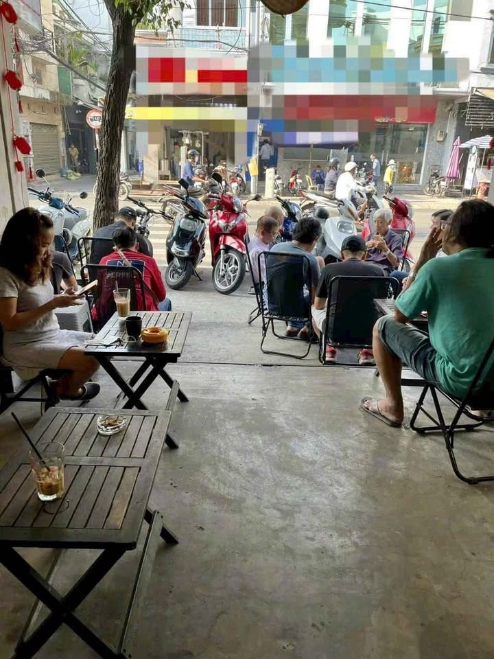 Shophouse 4 tầng tại Bình Thạnh 68m² giá 150 triệu - Kinh doanh sinh lời ngay!