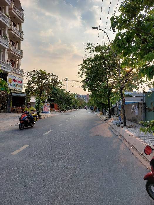 Bán đất mặt tiền Phan Văn Hớn 612m² giá 40.2 tỷ - Kinh doanh mọi ngành nghề!