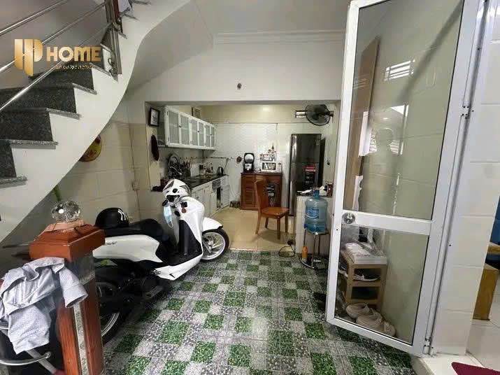 Nhà cho thuê phố Cấm, Ngô Quyền 52m² giá 5 triệu - Full đồ, ô tô đỗ gần!