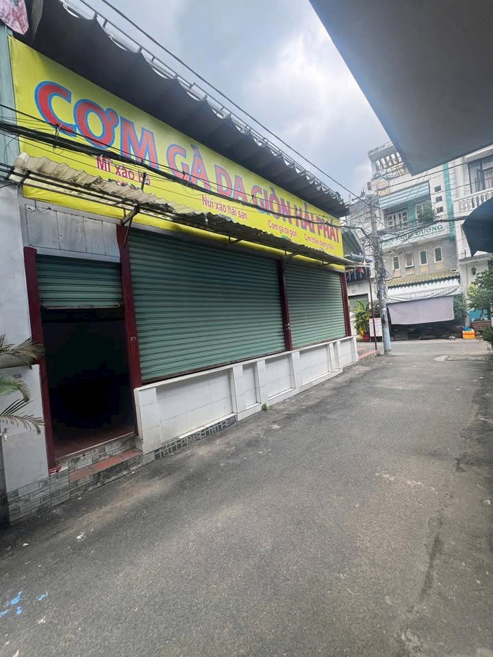 Cho thuê mặt bằng góc 2 mặt tiền hẻm Phạm Văn Chiêu, Gò Vấp 82m² giá 10 triệu - Phù hợp kinh doanh tự do!