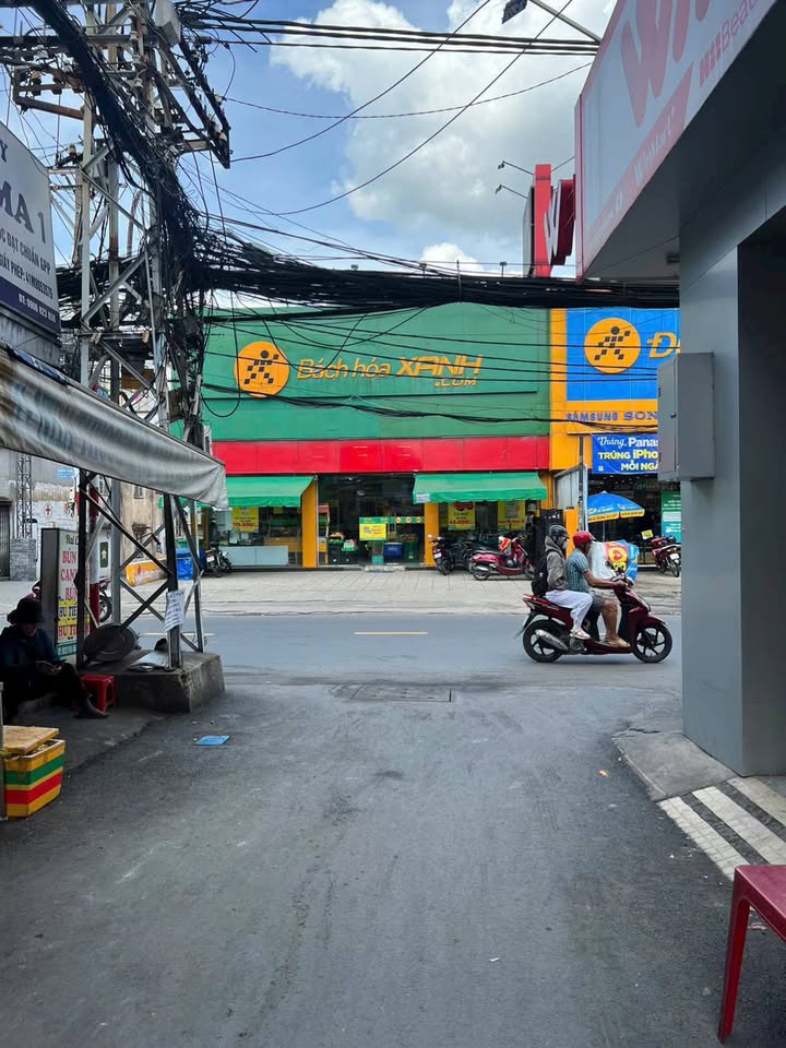 Tòa nhà căn hộ dịch vụ Gò Vấp 224m² giá 27 tỷ - Đầu tư sinh lời ngay!