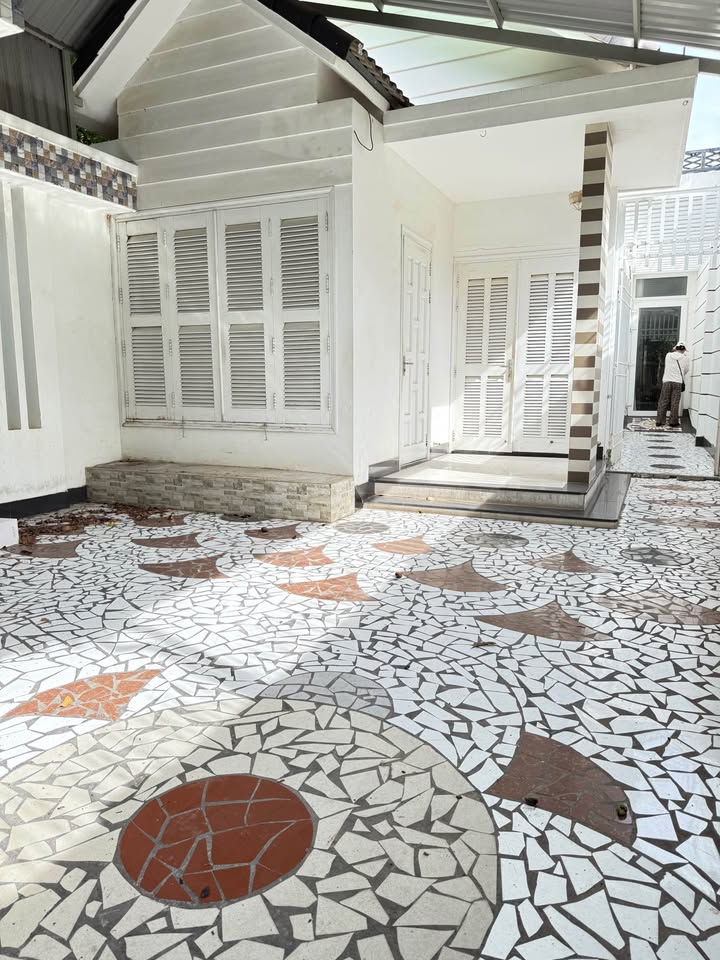 Nhà Homestay Tuyên Quang Phan Thiết 277m² giá 9 tỷ - Không gian nghỉ dưỡng lý tưởng!