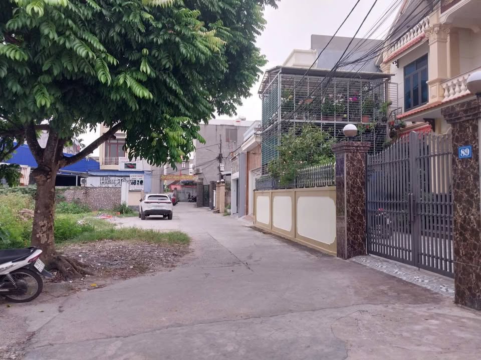 Căn hộ lô góc 76m² tại Chung cư tổ 7 An Dương giá 2 tỷ - Sổ đỏ chính chủ!