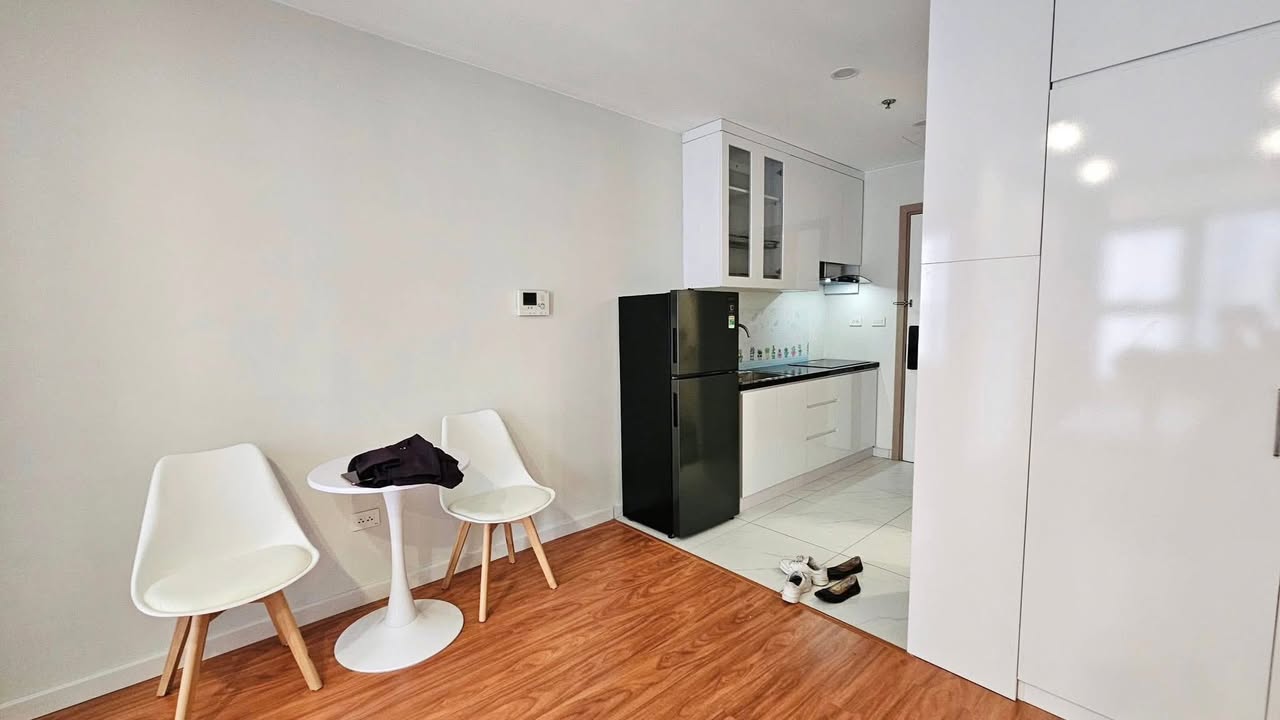 Cho thuê studio Vinhomes Smart City 35m² giá 7.5 triệu - Full đồ nội thất!