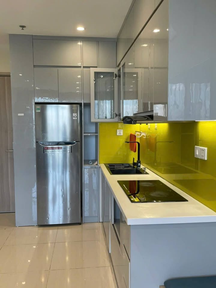 Căn hộ Vinhomes Smart City Tây Mỗ 2PN giá 9.5 triệu - Full nội thất đẹp mắt!