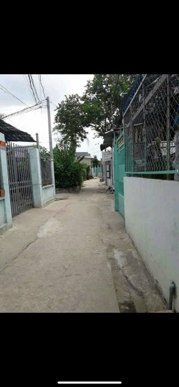 Kiot và phòng trọ chính chủ tại Hưng Định, Bình Dương 82.9m² giá 2.1 tỷ - Vị trí thuận lợi gần chợ!