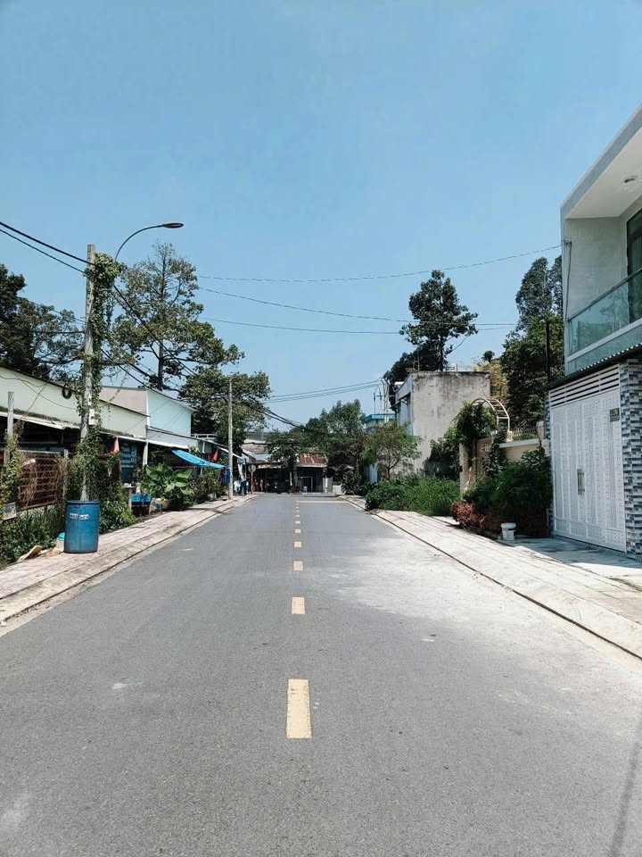 Đất thổ cư Hóc Môn 105m² giá 4.2 tỷ - Hướng Tây, mặt tiền Tân Hiệp 31!