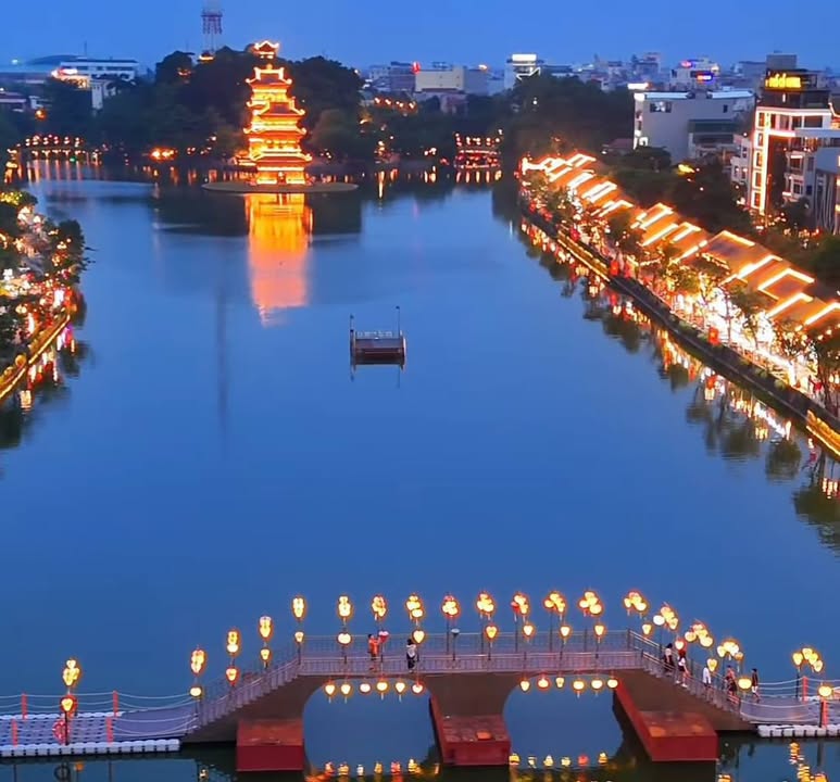 Đất mặt tiền Lê Thái Tổ, Ninh Bình 103m² giá 6 tỷ - Vị trí đắc địa gần sân bóng Anh Khoa!