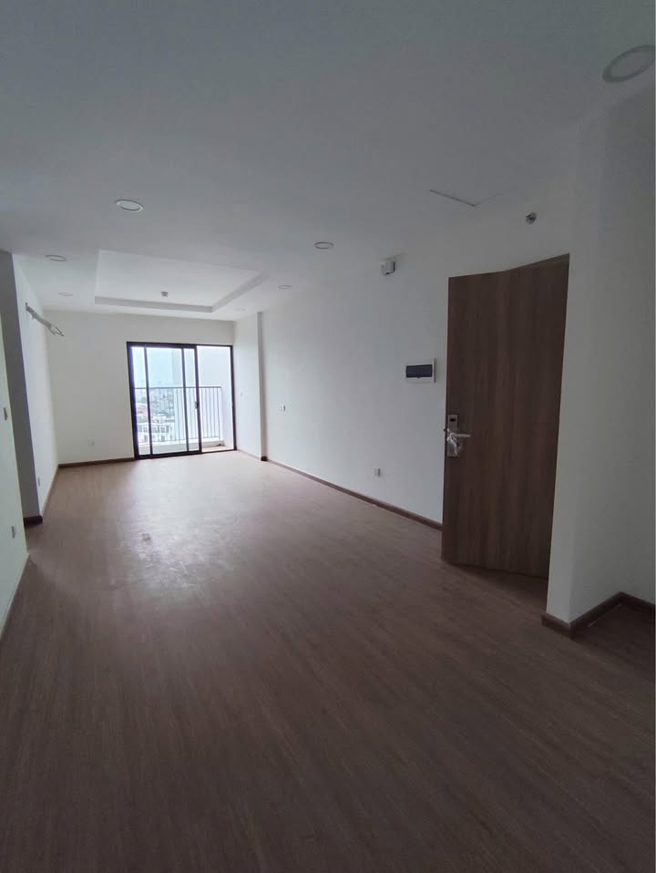 Căn hộ Le Grand Jardin Long Biên 77m² giá 6 tỷ - Nội thất chủ đầu tư sang trọng!