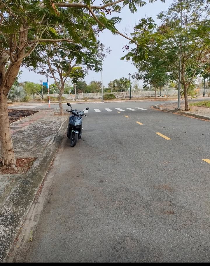 Đất nền Khu dân cư Lago Centro Lương Bình, Bến Lức, 70m² - Giá chỉ 1.15 tỷ!