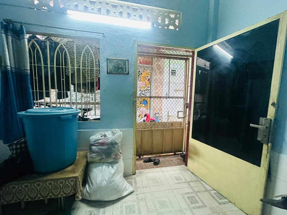 Nhà nguyên căn cho thuê Quận 8 đường Tạ Quang Bửu 34m² - Gần nhiều tiện ích sống!