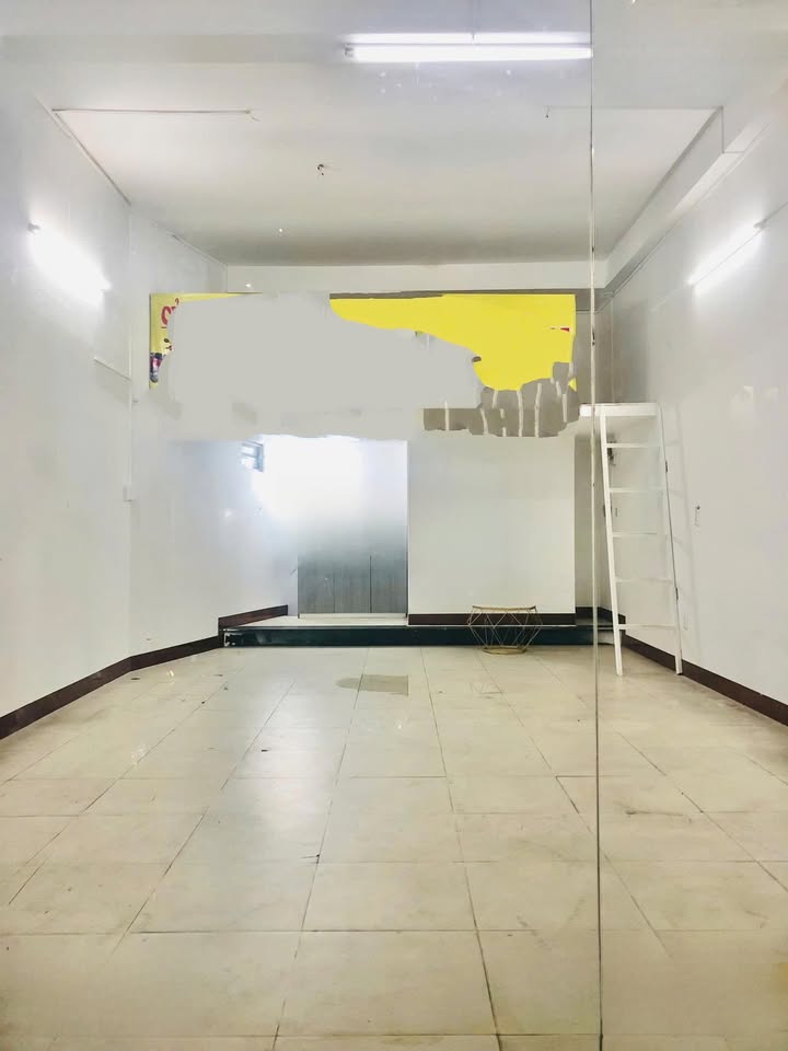 Nhà cho thuê mặt tiền Nguyễn Ngọc Nhựt, Tân Phú 45m² giá 9 triệu - Không thể bỏ lỡ!