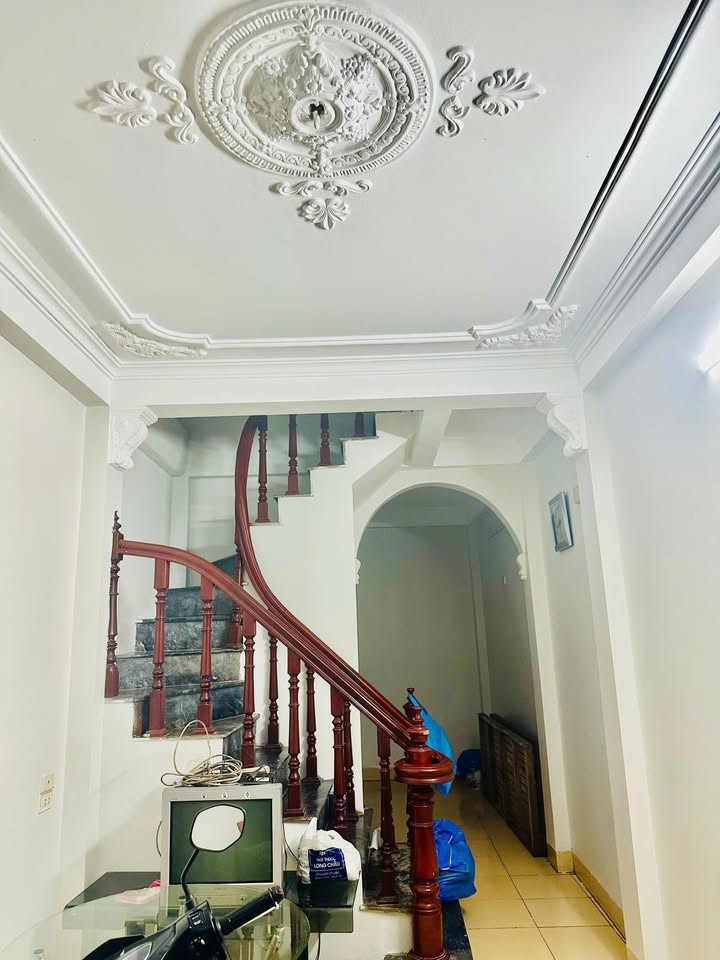 Nhà cho thuê 2.5 tầng tại Ngọc Hồi, Thanh Trì - Giá 2.5 triệu/tháng