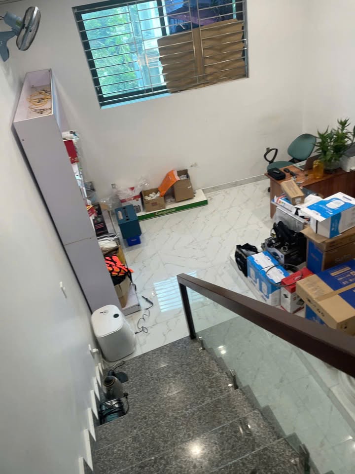 Nhà cho thuê 5 tầng mặt đường 203, Thủy Nguyên, Hải Phòng - Mặt tiền vàng cho kinh doanh!