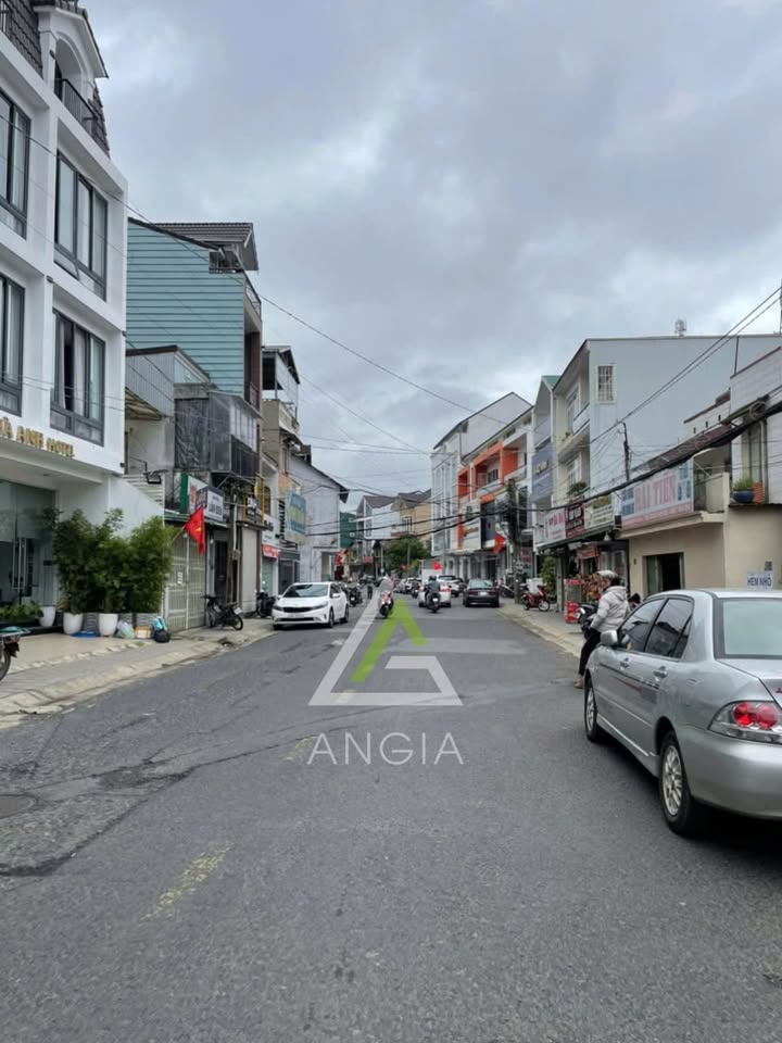 Nhà KQH Mạc Đỉnh Chi Đà Lạt 68m² giá 13 tỷ - Đầu tư sinh lời ngay!