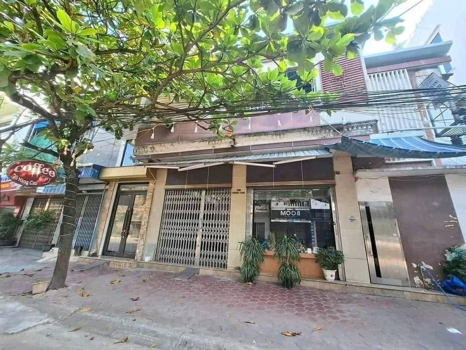 Nhà mặt tiền Trần Hưng Đạo, Nam Định 96m² giá 7 tỷ - Đầu tư kinh doanh lý tưởng!