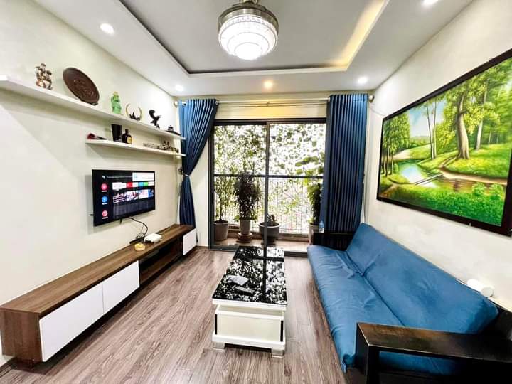 Căn hộ Tập thể Quỳnh Mai 70m² giá 3 tỷ - Sổ đỏ chính chủ, thương lượng!