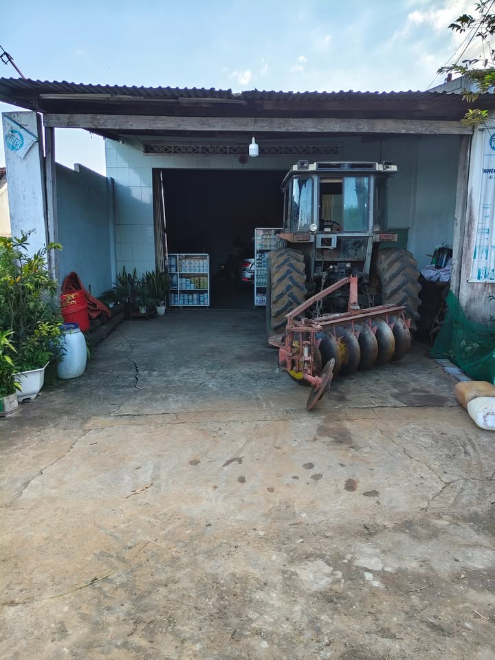 Nhà riêng tại xã Ea Ly, Sông Hinh, 350m² - Tiện nghi đầy đủ, sẵn sàng vào ở!