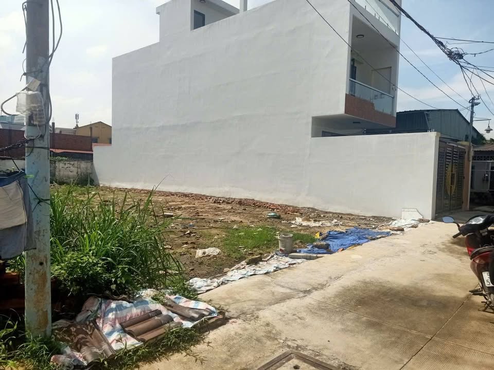 Đất thổ cư 125m² Hóc Môn giá 4 tỷ - Lô đất duy nhất hẻm xe hơi!