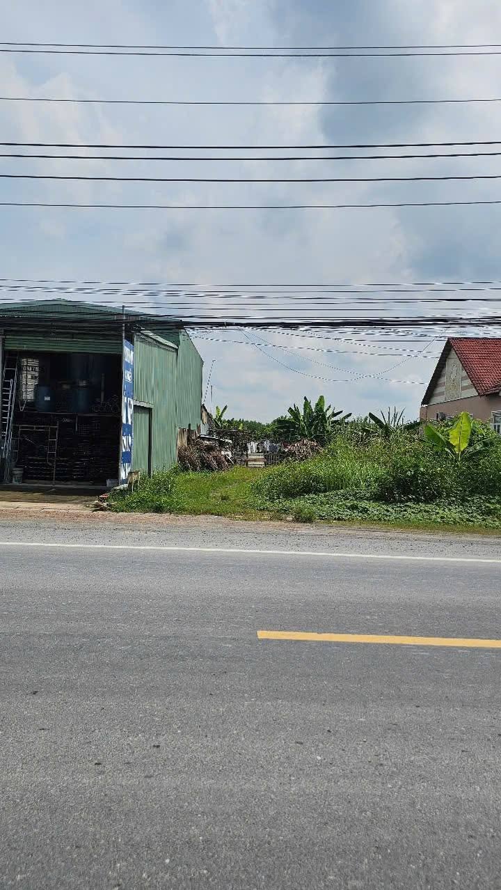 Đất mặt tiền ĐT746 Tân Mỹ Bắc Tân Uyên 185m² giá 2 tỷ - Vị trí kinh doanh đắc địa!