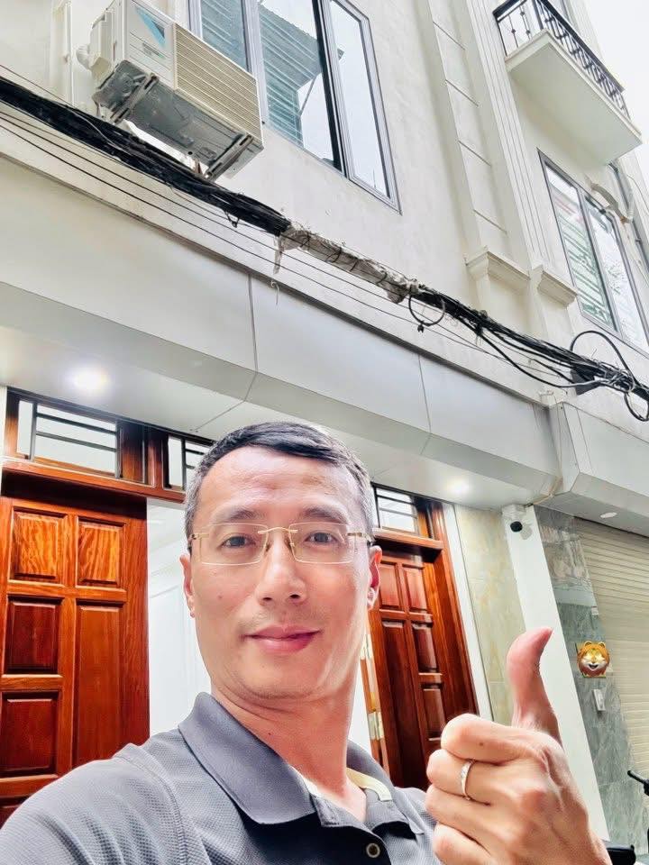 Nhà phố Lạc Trung, Hai Bà Trưng 45m² giá 9 tỷ - Lô góc thang máy tiện nghi!