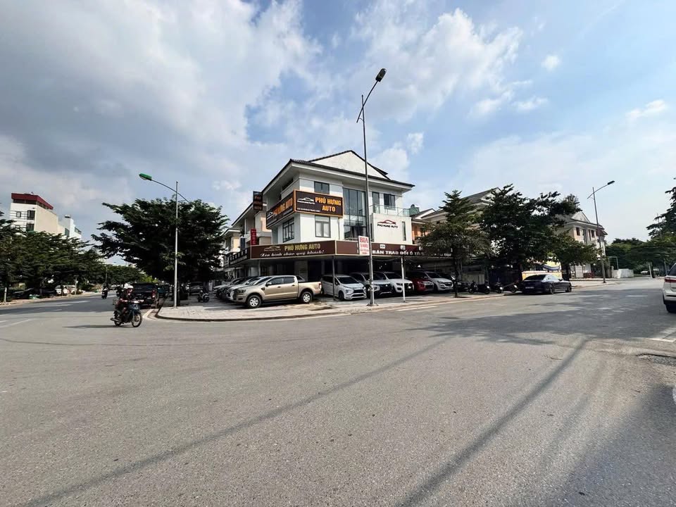 Đất nền mặt phố Núi Trúc, Ba Đình 153m² giá 60 tỷ - Đầu tư sinh lời ngay!