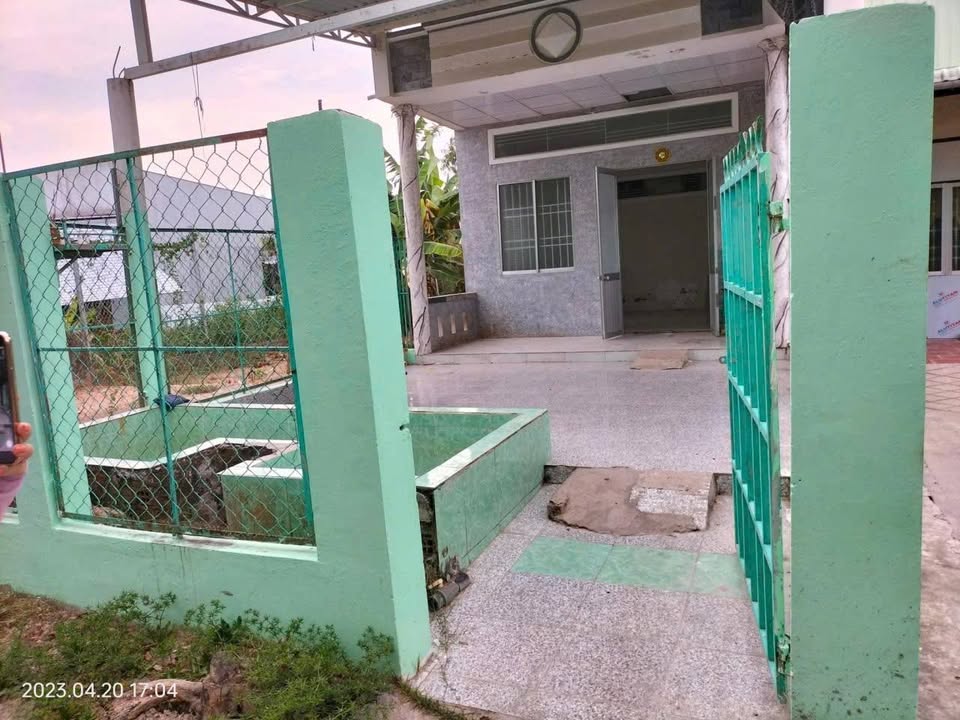 Nhà cấp 4 Tân Tạo, Châu Hưng, Bạc Liêu 350m² giá 1 tỷ - Sổ hồng chính chủ!