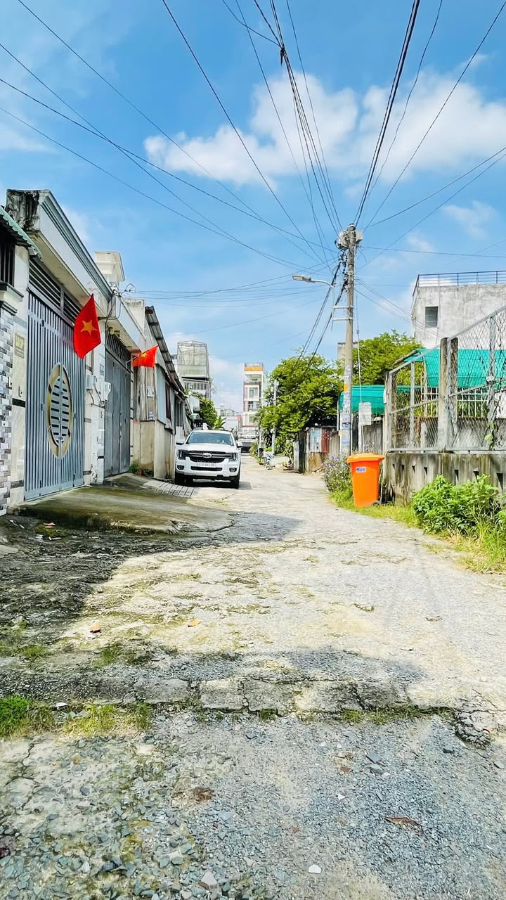 Đất nền Dương Thị Mười Quận 12, 80m² giá 4.95 tỷ - Khu vực sầm uất, tiện ích đầy đủ!