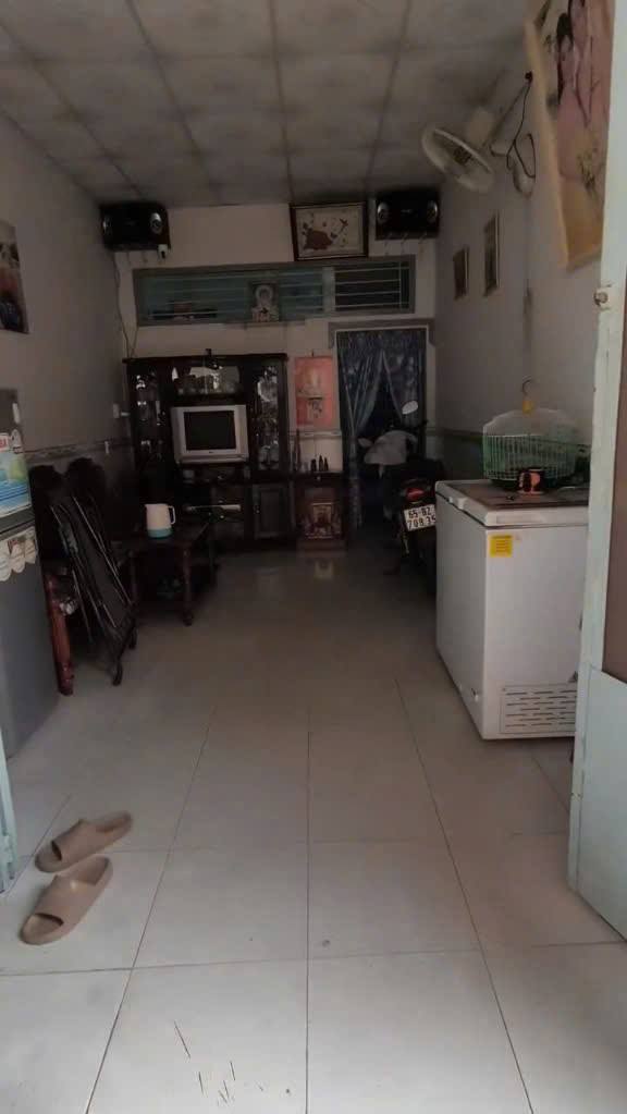 Nhà cấp 3 hẻm 233 Nguyễn Văn Cừ, Cái Khế, 36m², giá 1.45 tỷ - Cơ hội đầu tư tuyệt vời!