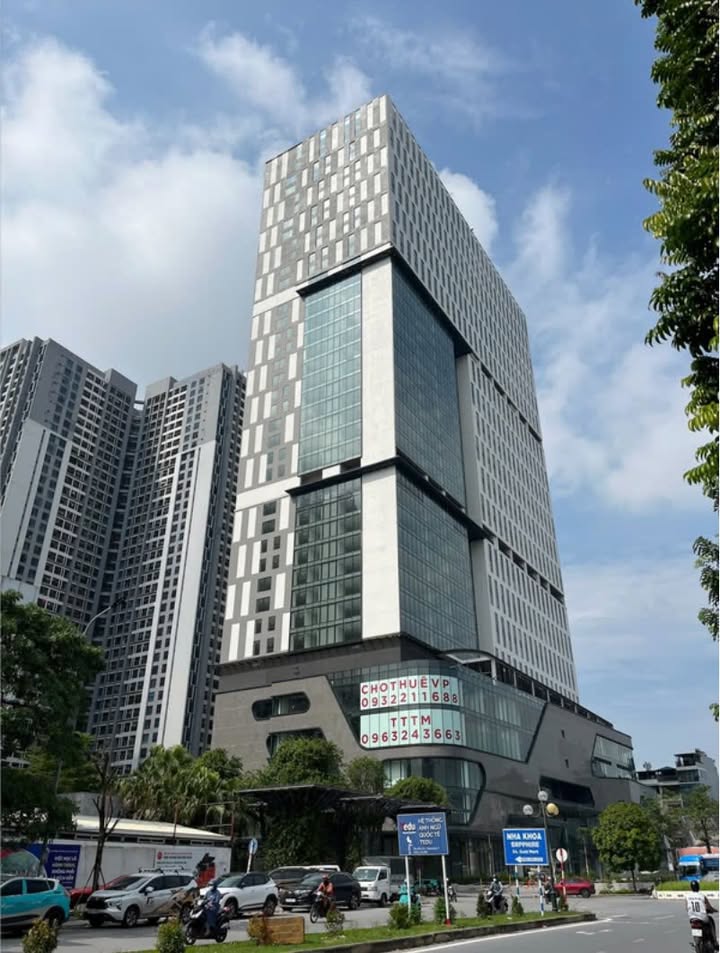 Sàn văn phòng hạng A Rox Tower Bắc Từ Liêm 135-250m² giá chỉ 50 triệu/tháng