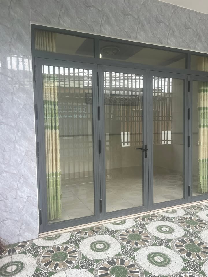 Nhà mới xây tại Đức Hòa 84m² giá 2.35 tỷ - Chính chủ bán gấp!