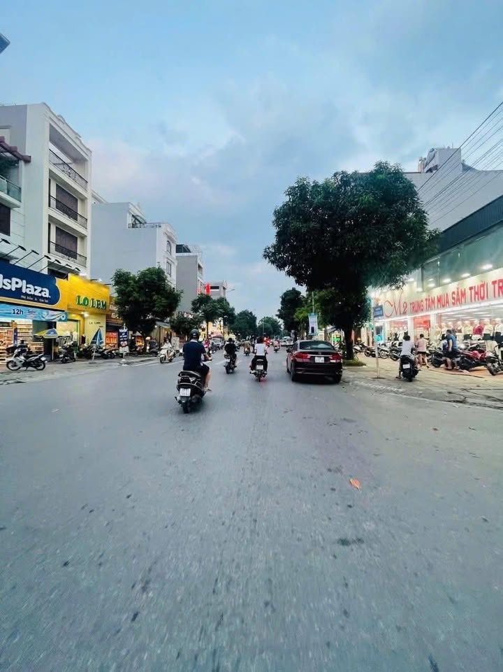 Đất mặt tiền Lê Quang Đạo, Từ Sơn 110m² giá 20 tỷ - Cơ hội đầu tư sinh lời!
