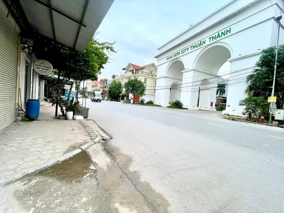 Đất nền Lệ Chi, Gia Lâm 62m² giá 5 tỷ - Vị trí kinh doanh đắc địa!