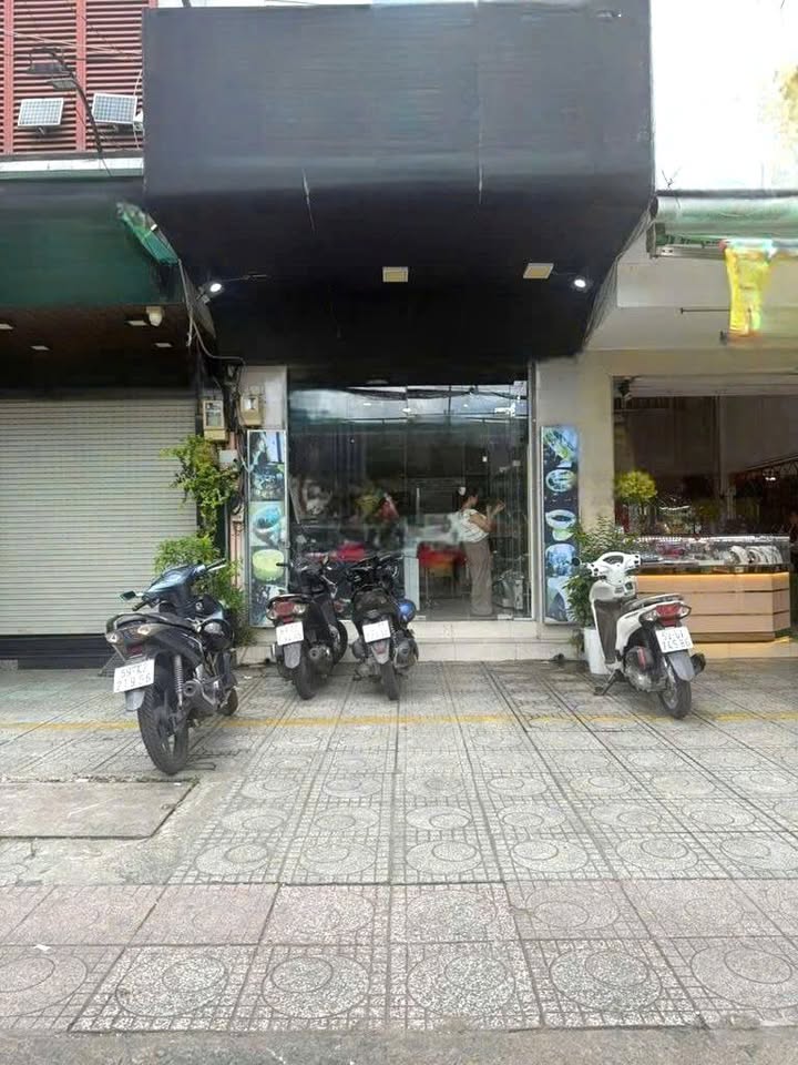 Cho thuê mặt tiền kinh doanh đường Bà Hạt, Quận 10 - Giá chỉ 21 triệu/tháng!