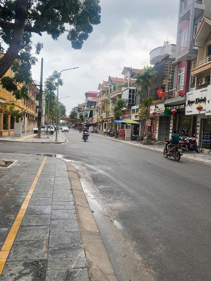 Nhà mặt đường Nguyễn Cao, Bắc Giang 152m² - Kinh doanh sầm uất, giá thỏa thuận!