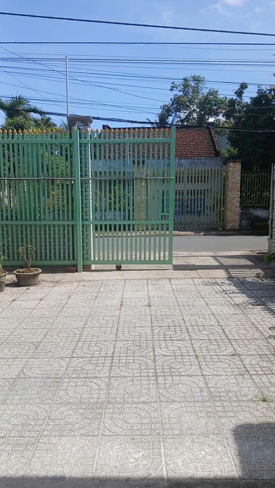 Nhà trệt lững hẻm 12-20 đường Nguyễn Văn Cừ nối dài, Cần Thơ 100m² - Giá thuê chỉ 5 triệu/tháng!