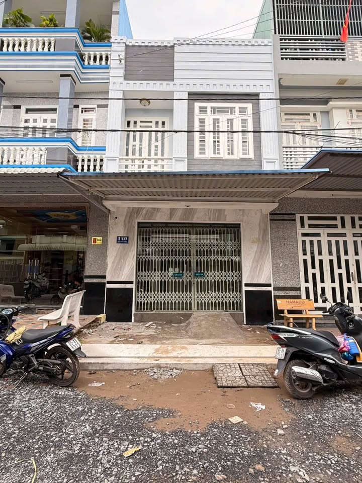 Nhà cho thuê mặt tiền Ngô Thì Nhậm 70m² giá 12 triệu - Phù hợp làm văn phòng hoặc ở gia đình!