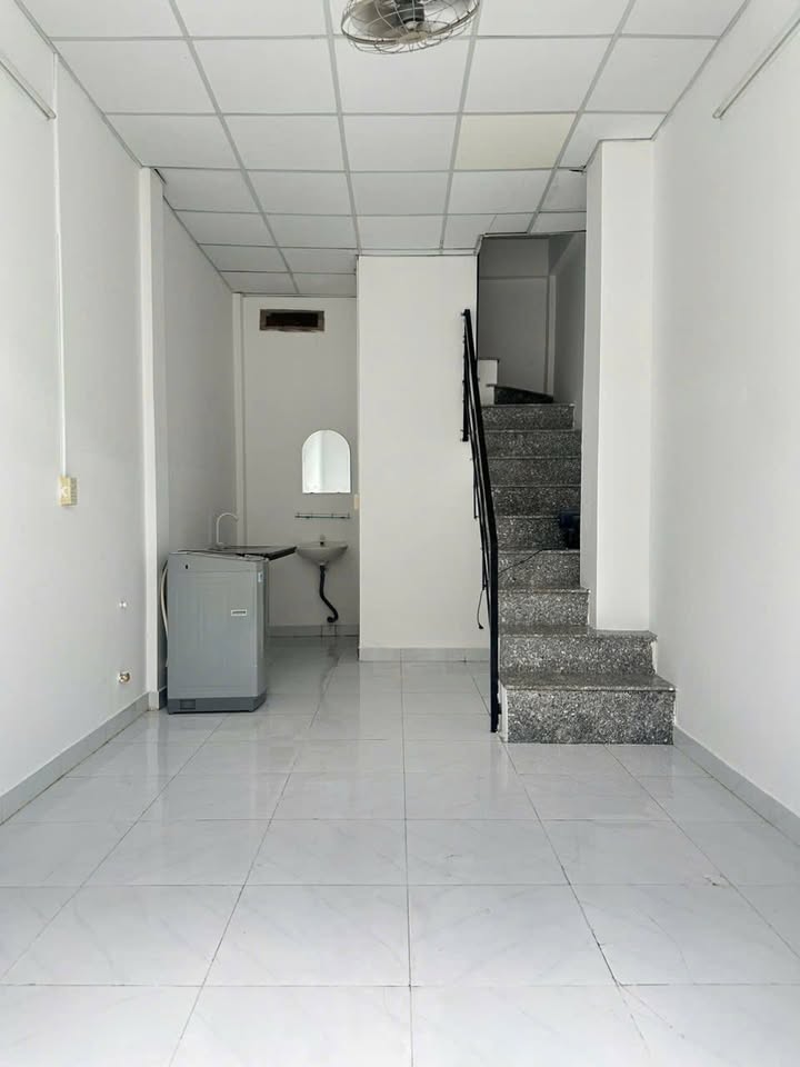 Mini House 311 Nguyễn Văn Cừ, An Hoà 2.8 triệu - Full nội thất, cho nuôi thú cưng!