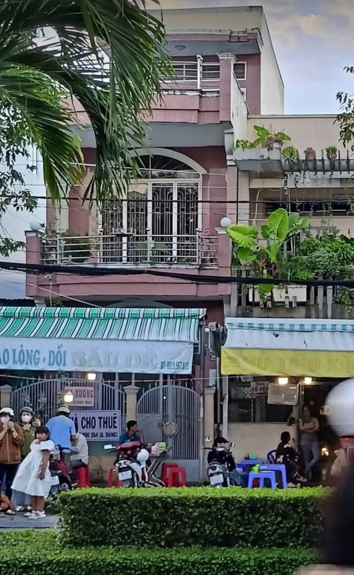 Nhà cho thuê mặt tiền đường Hòa Bình Cần Thơ 120m² - Vị trí đắc địa kinh doanh