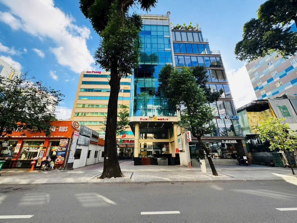 Tòa nhà văn phòng Nguyễn Đình Chiểu, Q.1 160m² - Vị trí đắc địa cho kinh doanh!