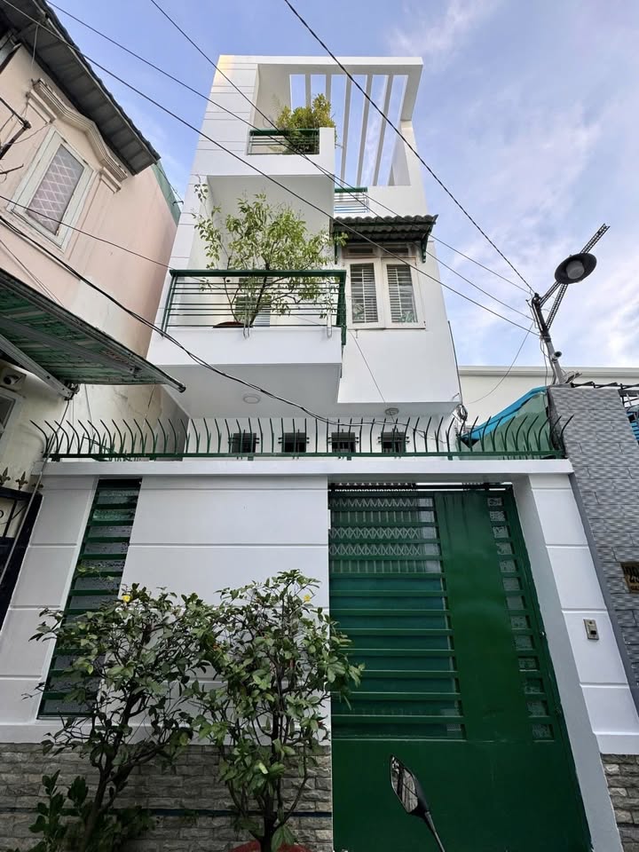 Nhà đẹp hẻm ô tô 7 chỗ Hoàng Hoa Thám, Bình Thạnh 87m² giá 12 tỷ - Cơ hội đầu tư hấp dẫn!