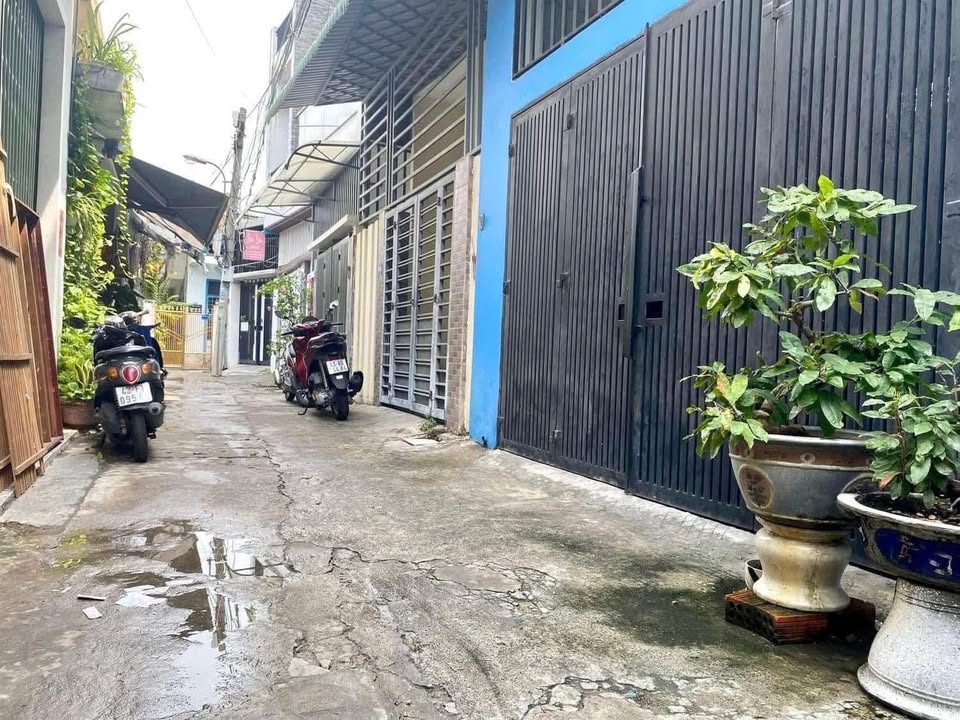 Nhà cho thuê 3 tầng đường Huỳnh Ngọc Huệ 60m² giá 7 triệu - Gần chợ Mẹ Nhu!