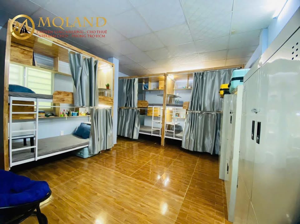 Căn hộ dịch vụ cho thuê tại Phường 10, Phú Nhuận 350m² - Lợi nhuận hấp dẫn 40 triệu/tháng!