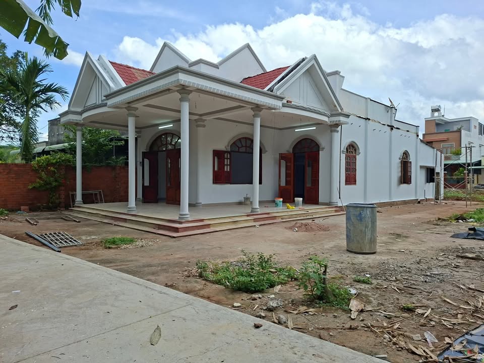 Nhà 450m² tại Hòa Long, Bà Rịa - Vũng Tàu, 3 phòng ngủ - Sẵn sàng vào ở!