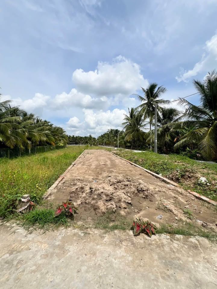 Đất nền Phước Thạnh 150m² giá 1.05 tỷ - Sổ hồng chính chủ, vị trí đẹp!