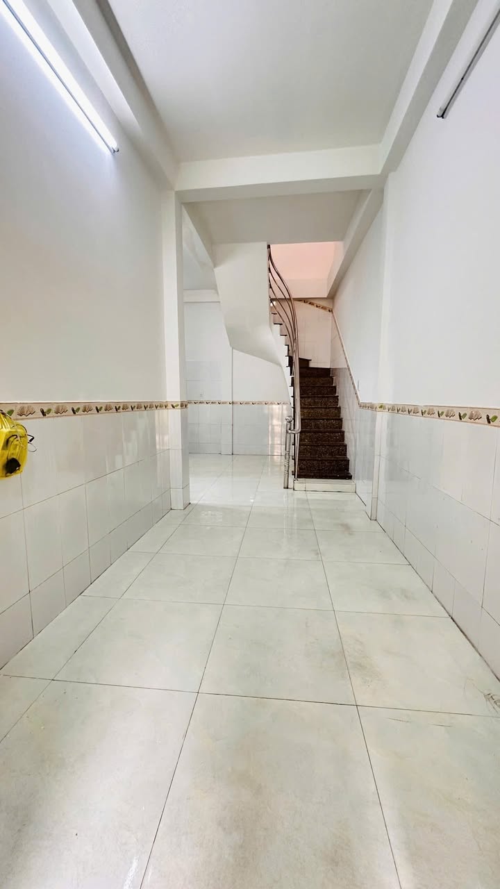 Nhà cho thuê hẻm Mễ Cốc, P15, Q8 29m² giá 7 triệu - Vị trí đẹp, thuận tiện di chuyển!