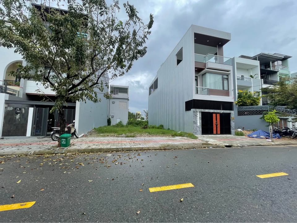 Đất nền 200m² đường Thanh Lương 18, quận Cẩm Lệ - Sổ đỏ chính chủ, giá 12.5 tỷ!